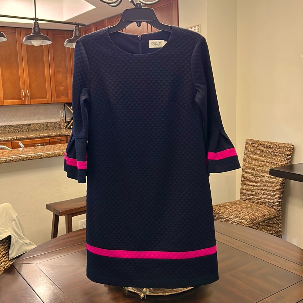 Eliza J navy/pink dress